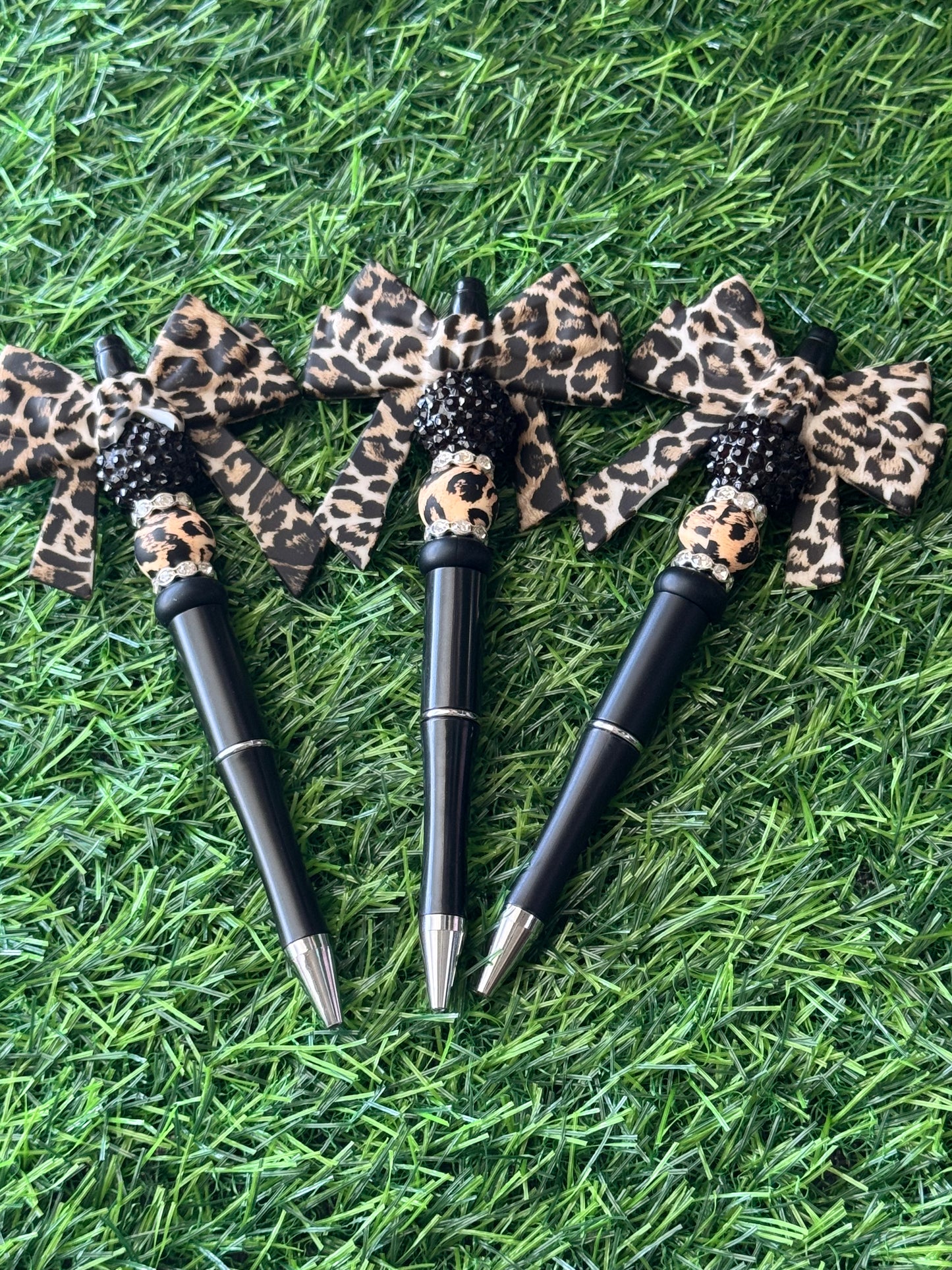 BOW BEADED PENS