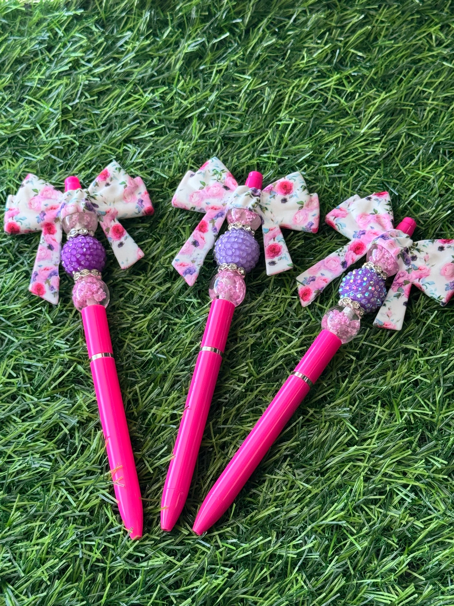 BOW BEADED PENS
