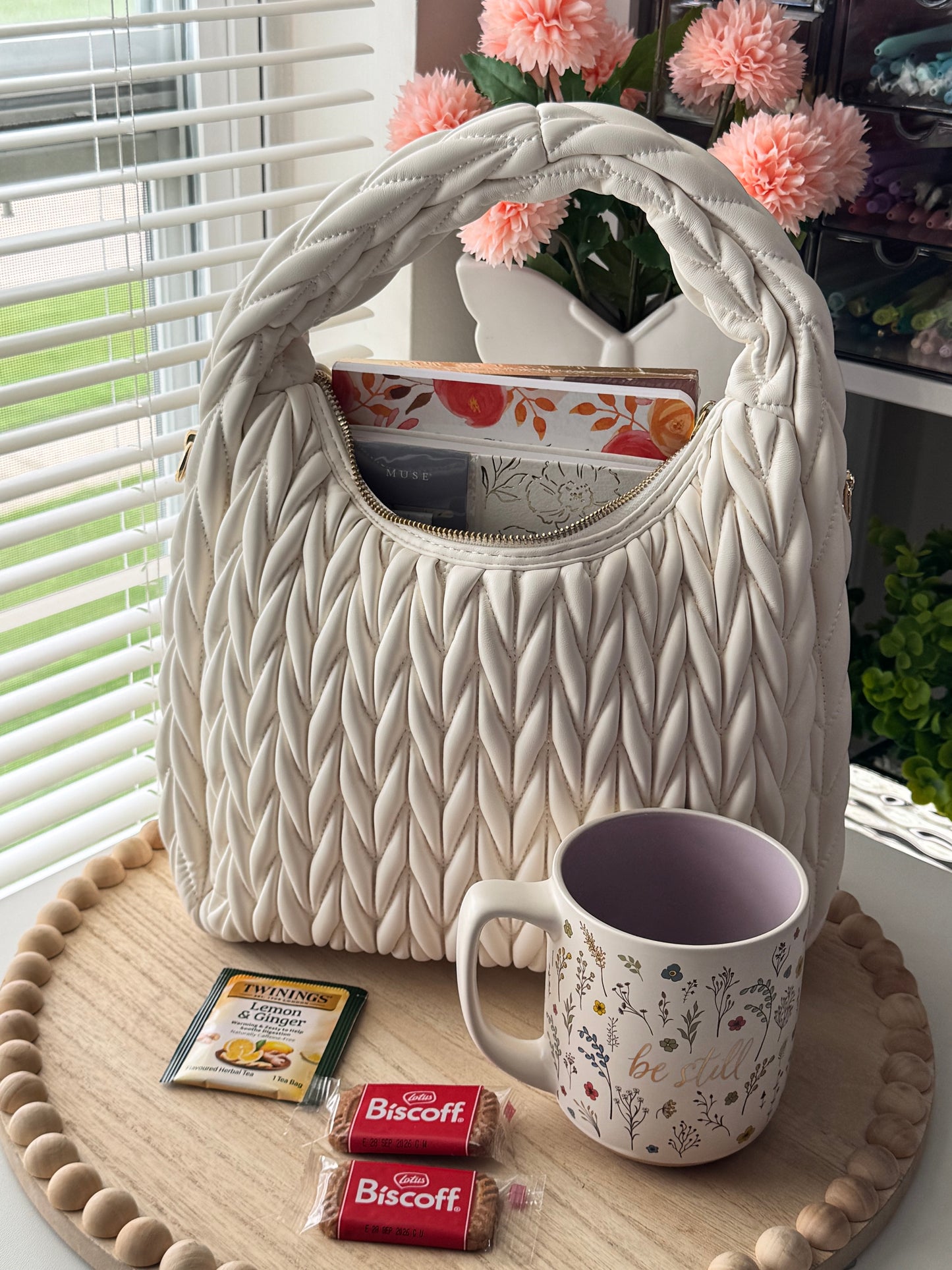 “A Mother’s Story” Bible Handbag Bundle (FEW LEFT)