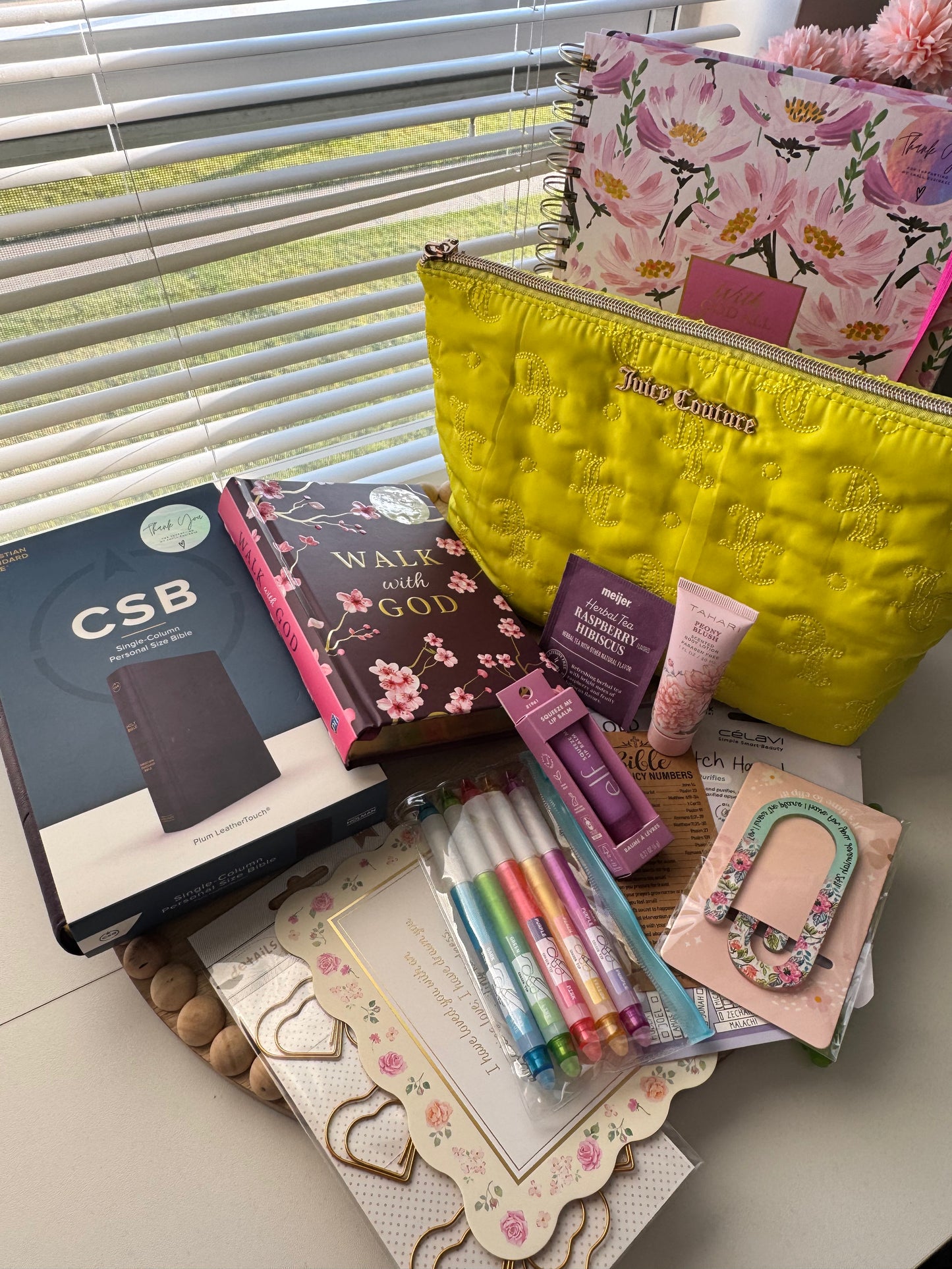 With God All Things Are Possible Bible Tote Bundle