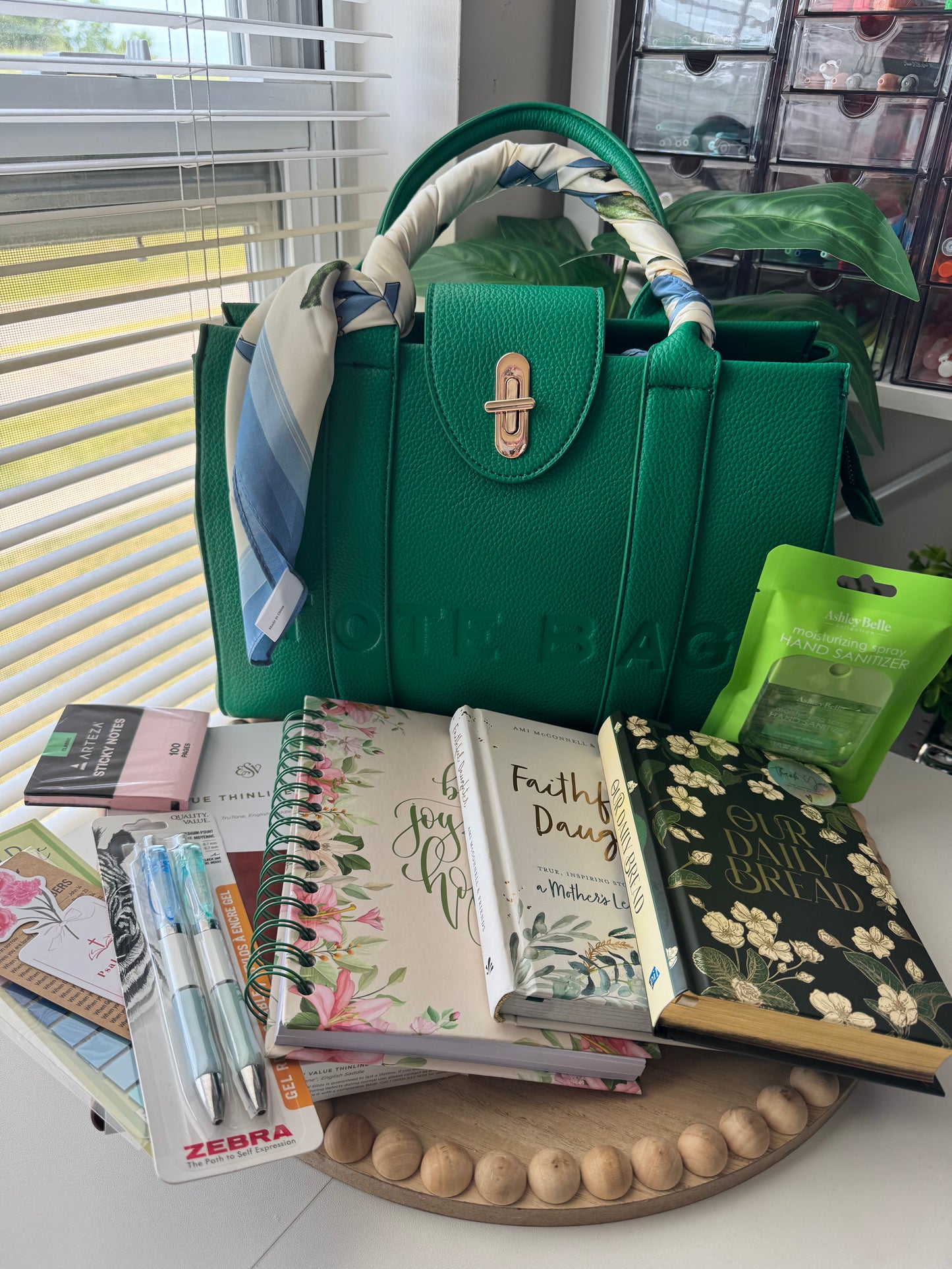 Everyday Faith Tote Bundle