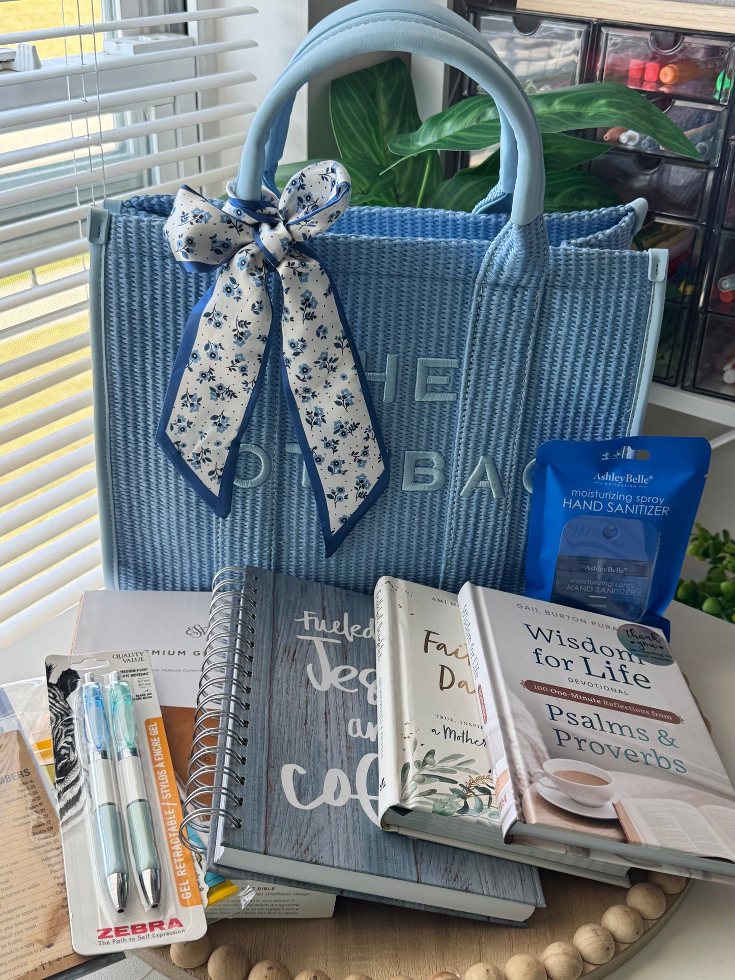 Everyday Faith Tote Bundle