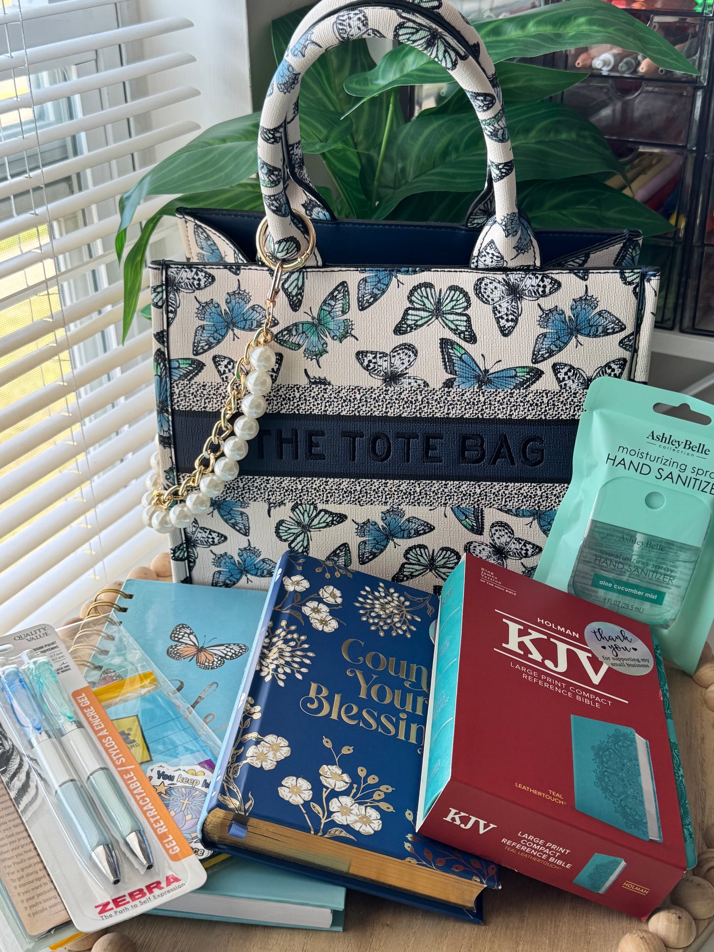 Everyday Faith Tote Bundle