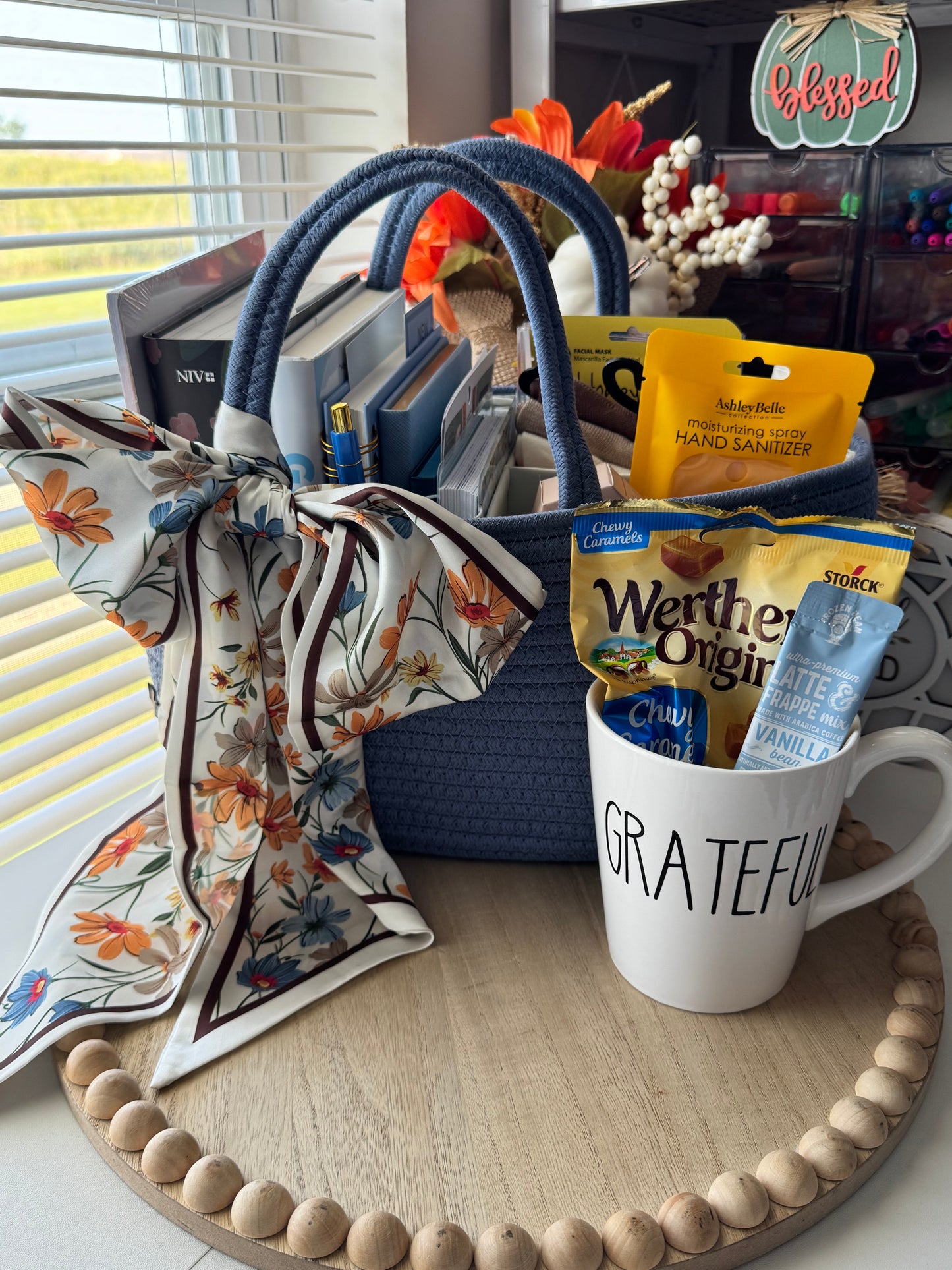 🍂 Embrace the Beauty — Fall Faith Tote Bundle