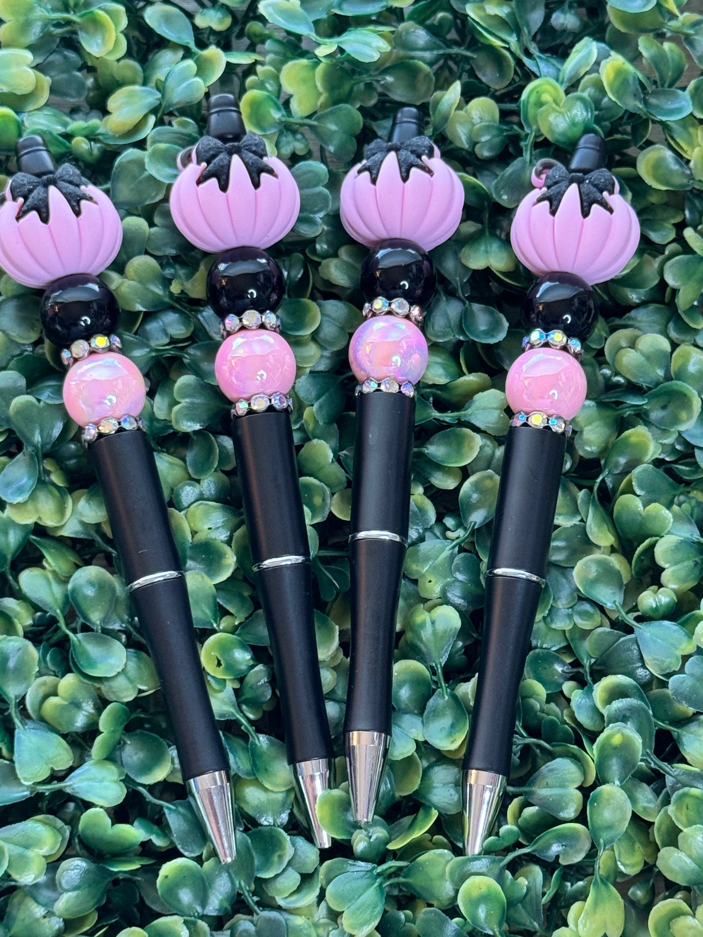 BOW BEADED PENS