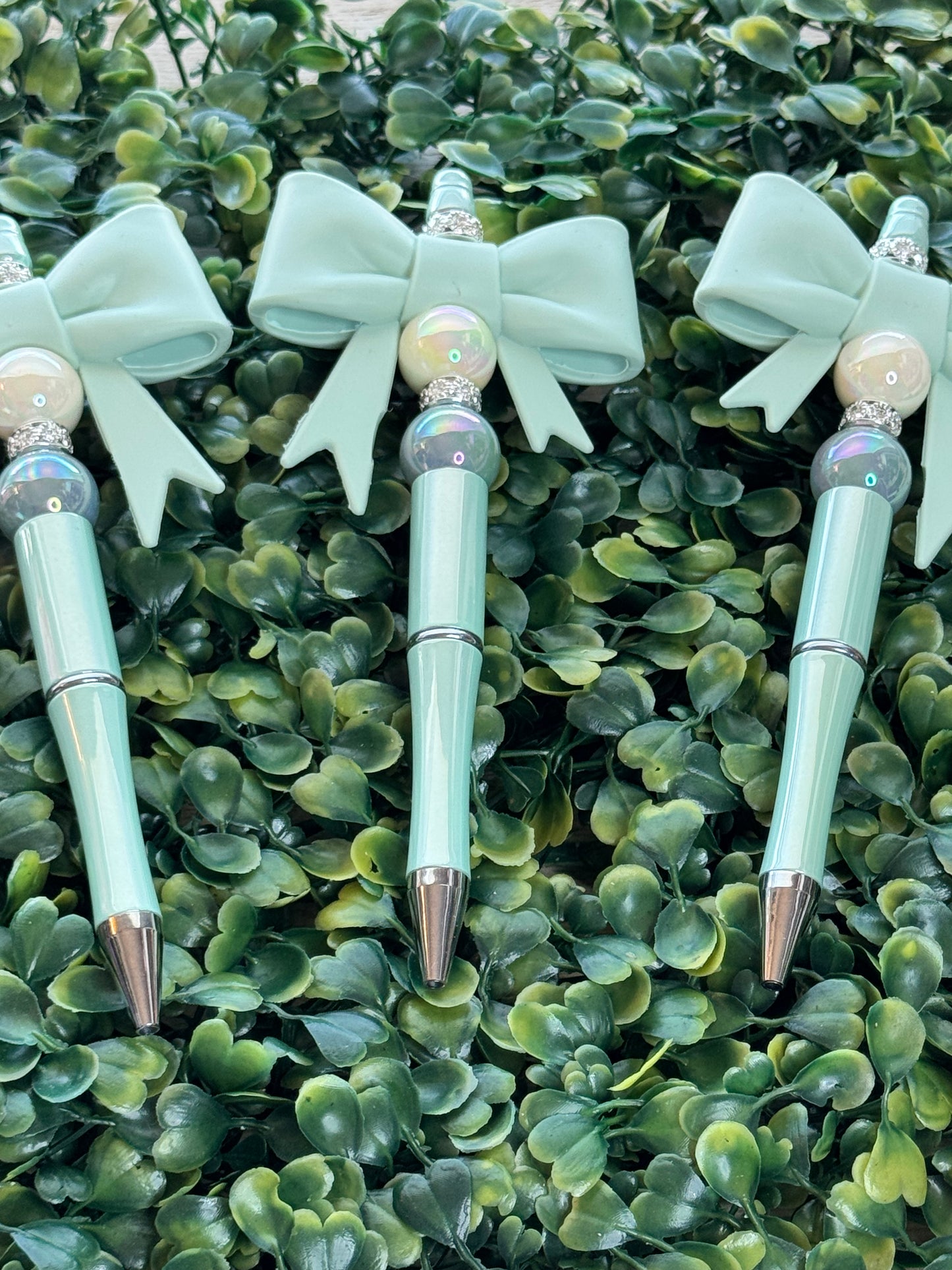 BOW BEADED PENS