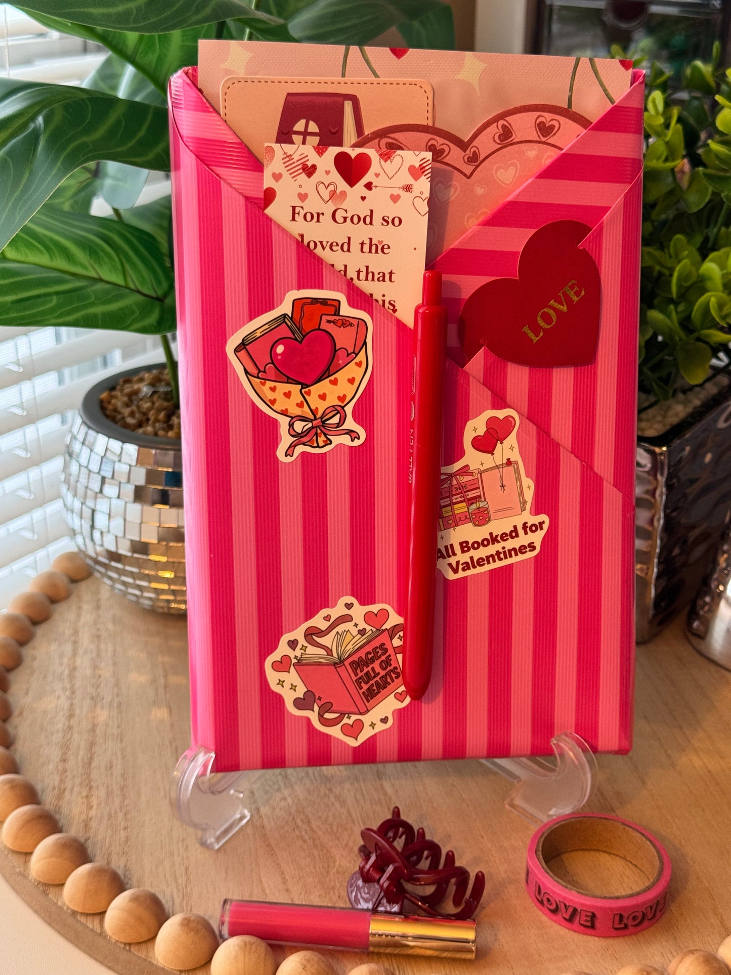 Blind Date With A Book – A Surprise Read Just for You!