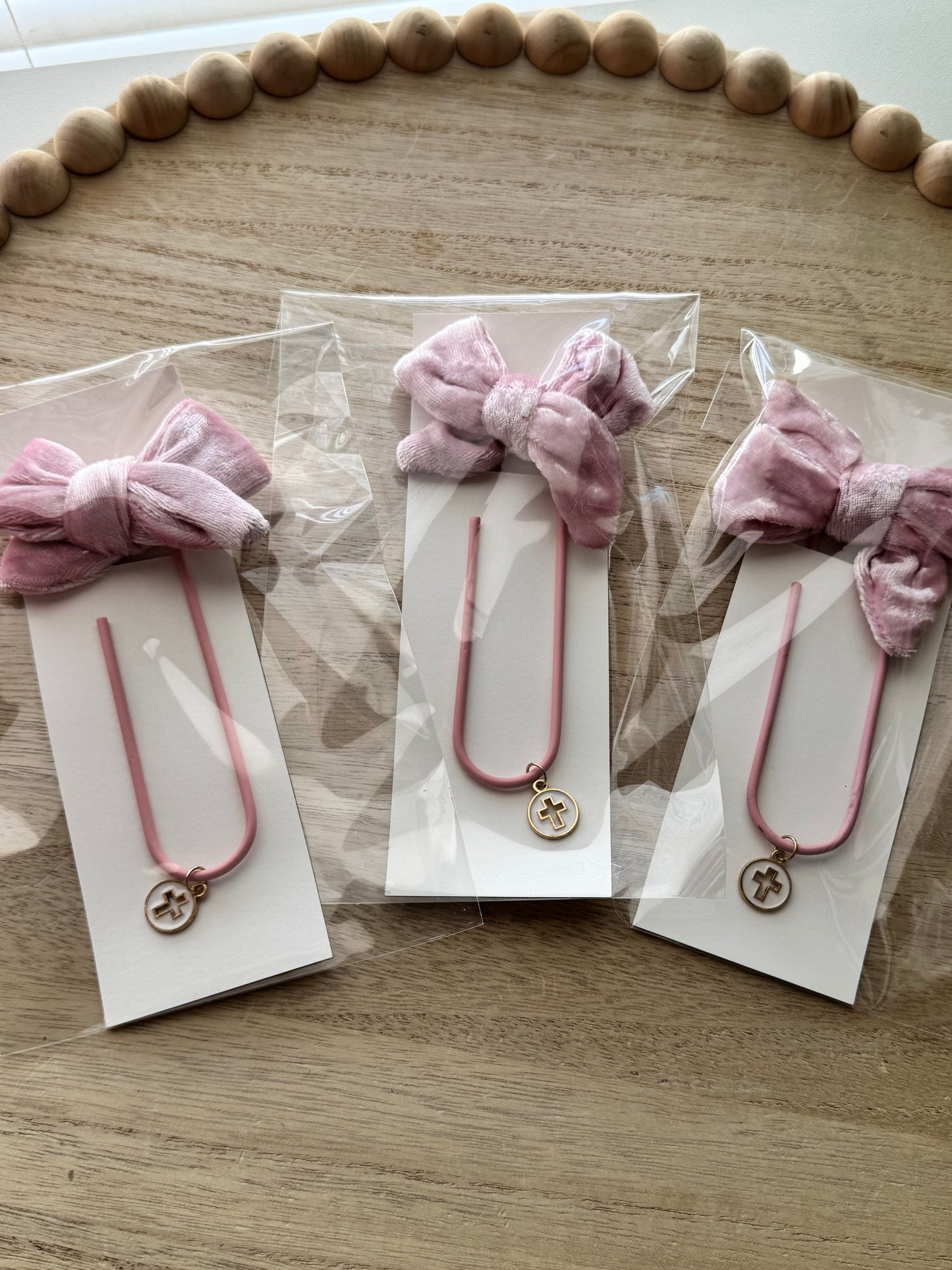 Velvet Bow Paperclip Bookmark