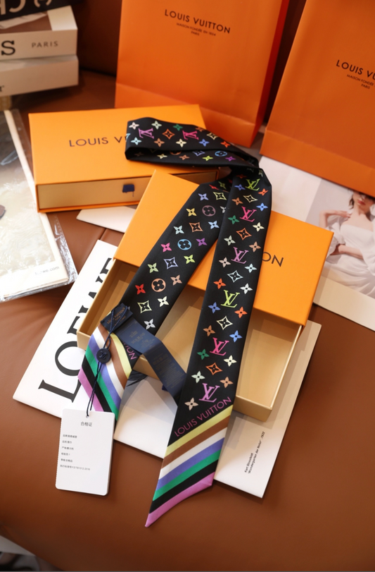 Silk Scarf – White or Black