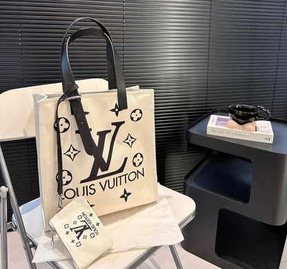 Elegant, Everyday Luxury | Premium Leather Handbags